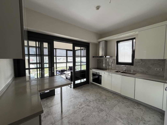 SATILIK 4+1 BOŞ DAİRE