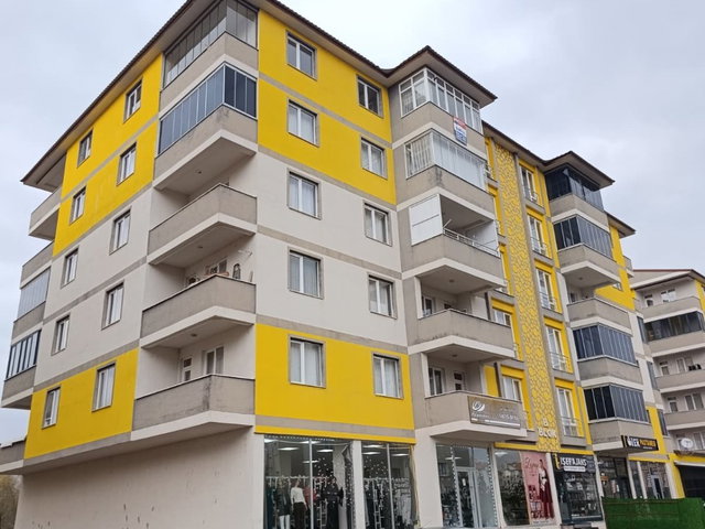 REMAX ARTİS'DEN PASİNLER'DE SATILIK 3+1 DAİRE
