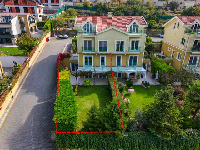 ZEKERİYAPARK EVLERİNDE BAHÇEDUBLEKS