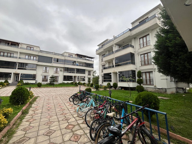 KARTEPE KENT MEYDANINDA SATILIK 2+1 YÜKSEK GİRİŞ DAİRE