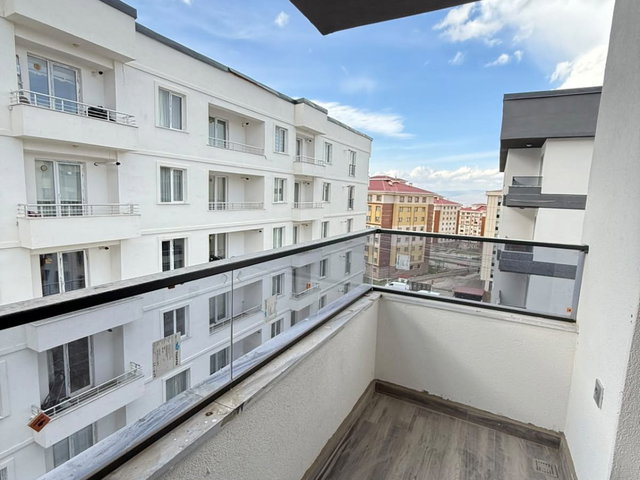 REMAX İLKE'DEN YILDIZKENT NOVA KENT'TE 2+1 KİRALIK DAİRE
