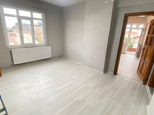 İZMİT YENİŞEHİR'DE KİRALIK 2+1 DAİRE