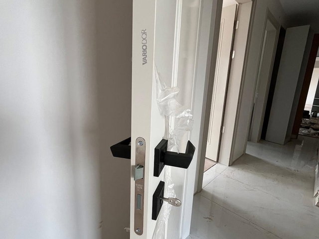 KARTEPE KENT MEYDANINDA SATILIK 2+1 YÜKSEK GİRİŞ DAİRE