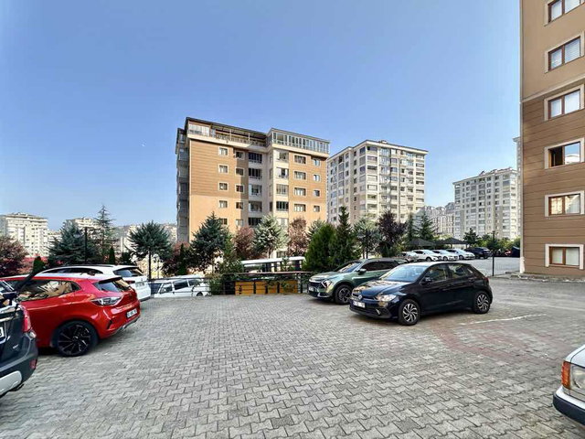 ÇUKURÇAYIR'DA SİTE İÇERİSİNDE FUL EŞYALI KLİMALI KİRALIK DAİRE!