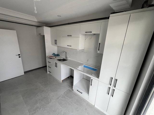 KARTEPE İSTASYON MAHALLESİNDE 3+1 SATILIK DAİRE