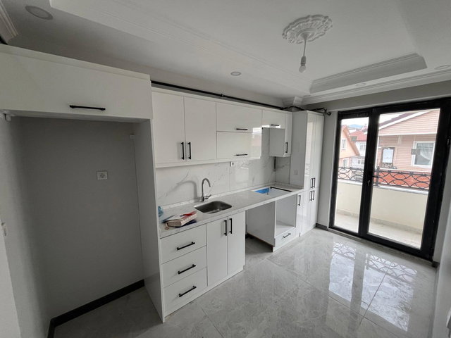 KARTEPE İSTASYON MAHALLESİNDE 3+1 SATILIK DAİRE