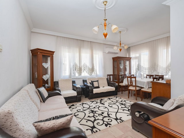 ANTALYA MURATPAŞA GÜVENLİK'TE KATTA TEK 3+1 GENİŞ SATILIK DAİRE