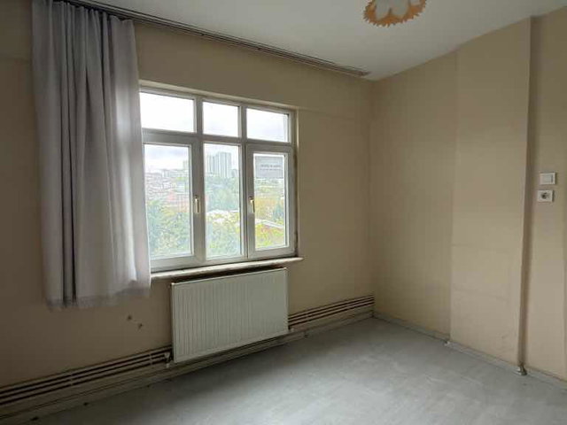 GAZİOSMANPAŞA’DA YÜKSEK GİRİŞ 2,5+1 | 110 M² BRÜT | BALKONLU | DOĞALGAZ KOMBİLİ