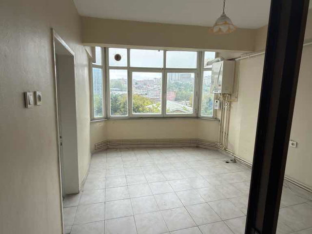 GAZİOSMANPAŞA’DA YÜKSEK GİRİŞ 2,5+1 | 110 M² BRÜT | BALKONLU | DOĞALGAZ KOMBİLİ