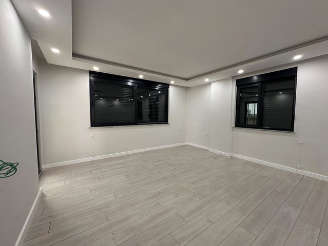 SORGUNDA TEK DAİRE ÜZERİ KİRALIK GENİŞ 2+1 DAİRE