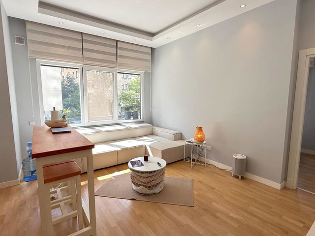 KADIKÖY SUADİYEDE 4 YILLIK BİNADA KİRALIK 2+1 DAİRE