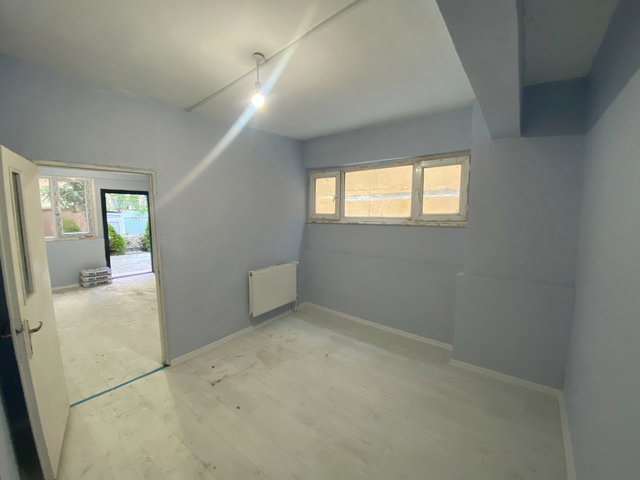 HALKALI TUNA CADDESİNDE TADİLATLI KİRALIK 1+1 BAHÇEKATI DAİRE