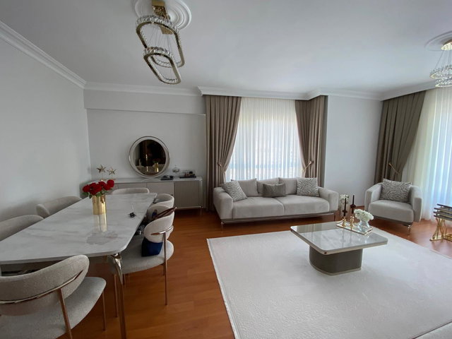 ANKARA SERHAT MAHALLESİNDE SATILIK 4+1 KÖK TAPULU DAİRE 170 M²