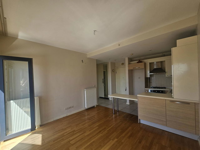 NURAN KARABAŞ GLOW 3 SİTESİNDE 1+1 KİRALIK ( ELTES,WHİTE SİDE )