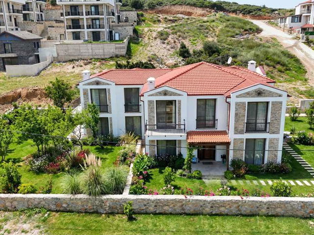 DATÇA BURGAZ MEVKİİNDE SATILIK 2+1 DAİRE