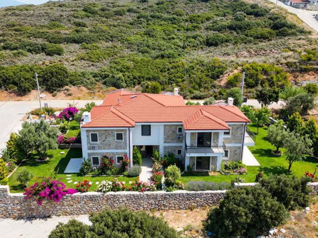 DATÇA BURGAZ MEVKİİNDE SATILIK 2+1 DAİRE