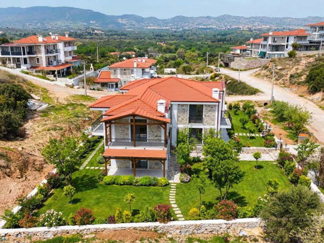 DATÇA BURGAZ MEVKİİNDE SATILIK 2+1 DAİRE