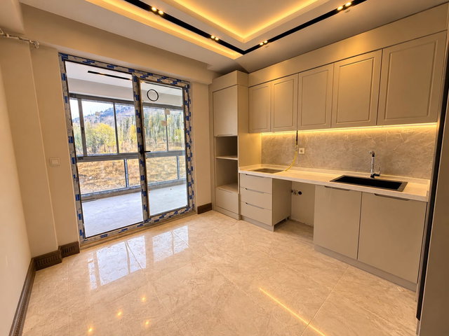 REMAX ARTİS'DEN YILDIZKENT'TE SATILIK 2+1 DAİRE