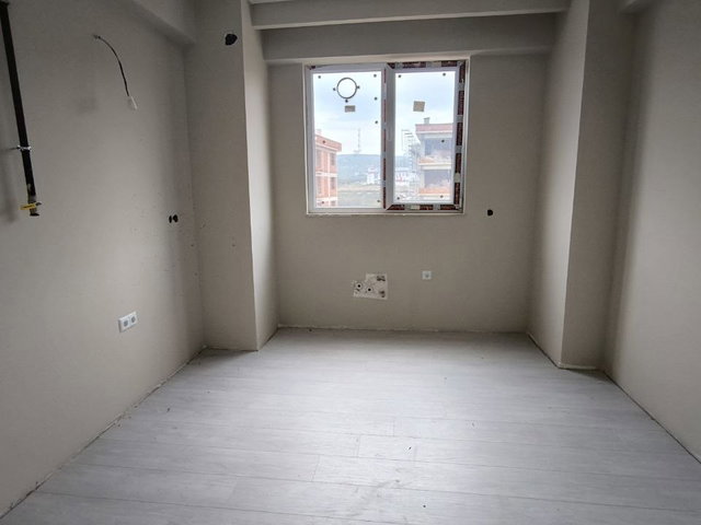 ŞAHİNCİLİ'NİN HEMEN ÜST TARAFINDA, SATILIK 3+1 DAİRE | SIFIR & GENİŞ