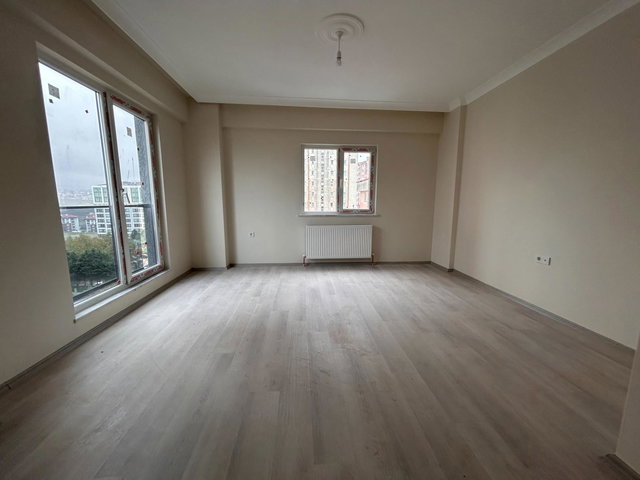 MERKEZİ KONUMDA, YENİ BİNADA, BALKONLU, FERAH 3+1 KİRALIK DAİRE