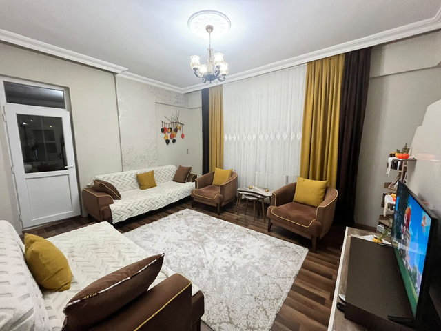 REMAX İLKE'DEN YUNUSEMRE'DE 3+1 SATILIK DAİRE