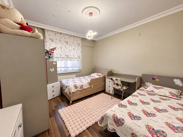 REMAX İLKE'DEN YUNUSEMRE'DE 3+1 SATILIK DAİRE