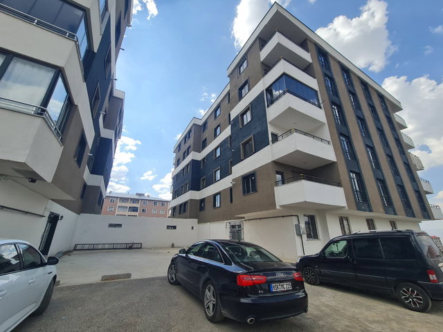 REMAX İLKE'DEN YUNUSEMRE'DE 3+1 LÜKS KİRALIK DAİRE