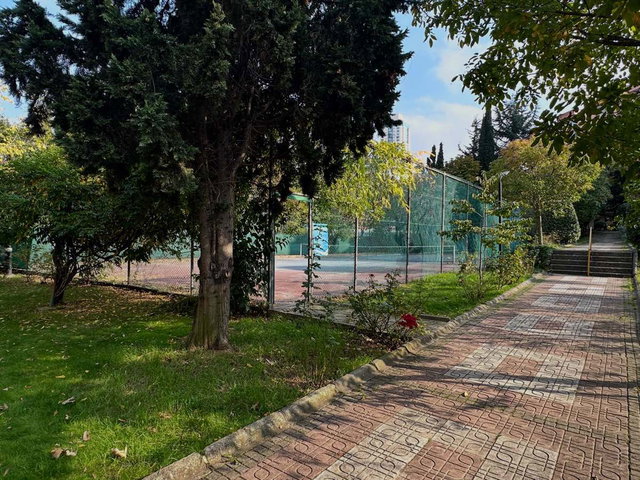 ATAŞEHİR ATATÜRK MAH. MANOLYA 1 SİTESİ’NDE 3+1 | 140 M² | 3 CEPHE | 2 BANYO