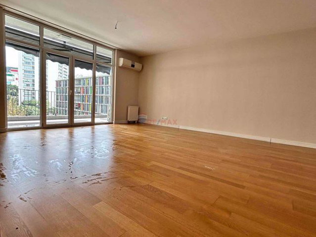 NARLIFE B BLOK HAVUZ VE PEYZAJ MANZARALI 3+1 KİRALIK DAİRE