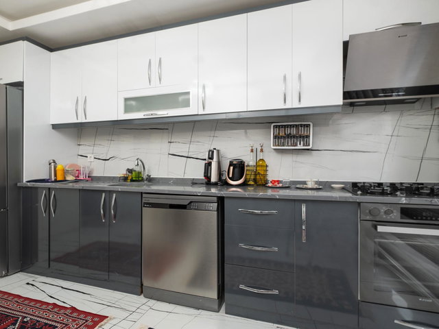 REMAXADVANTAGE'DEN KESTEL METROSUNA 1 DK.MESAFEDE 2+1 TEMİZ DAİRE