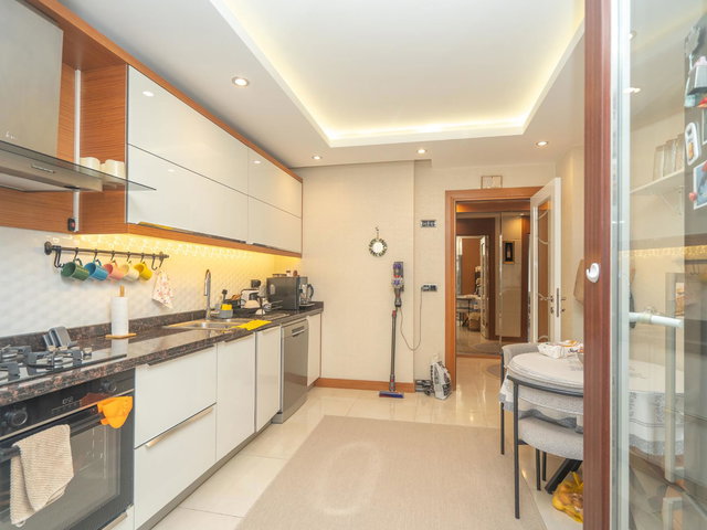 REMAX GELİŞİMDEN VİSTA KONAKLARINDA 3+1 SATILIK DAİRE