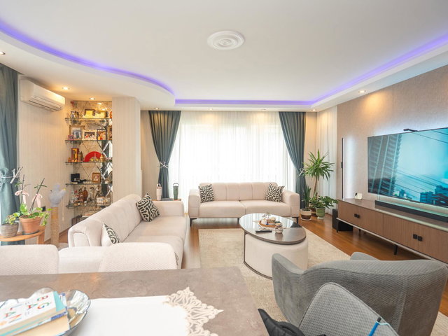 REMAX GELİŞİMDEN VİSTA KONAKLARINDA 3+1 SATILIK DAİRE