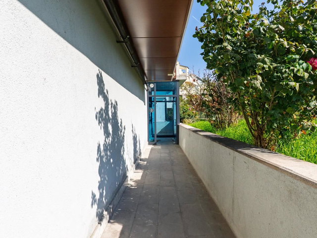 VEDAT DALOKAY CADDESİ ÜSTÜNDE 1+1