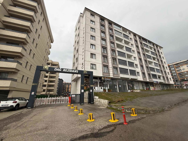 REMAX İLKE'DEN YILDIZKENT DAĞ REZİDANS'TA 4+1 SATILIK DAİRE