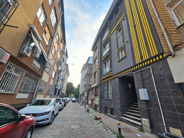 REMAX AYKUT KAYA'DAN BAKIRKÖY MEYDANI'NA YAKIN,SIFIR 3+2 DUBLEKS