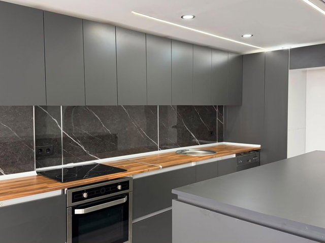 ESENYURT CUMHURİYET PAPATYA 3 RESİDENCE’TA FULL TADİLATLI BALKONLU SATILIK DAİRE