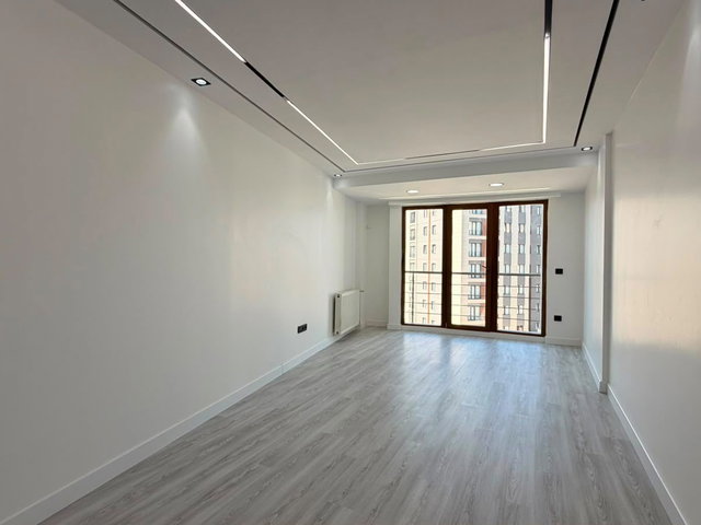 ESENYURT CUMHURİYET PAPATYA 3 RESİDENCE’TA FULL TADİLATLI BALKONLU SATILIK DAİRE