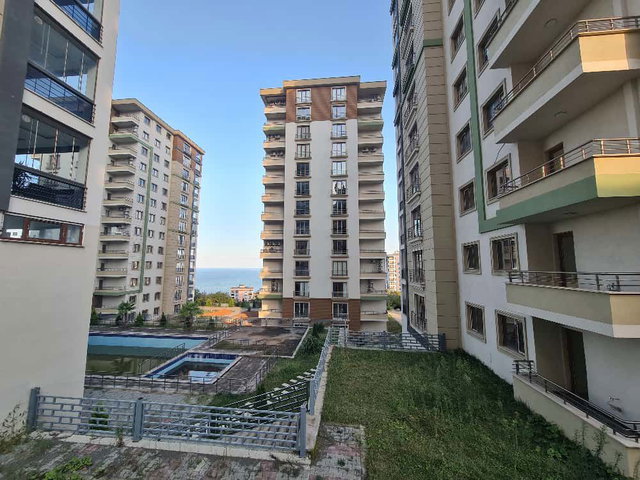 YALINCAK PREMİUM-III DE DENİZ MANZARALI FERAH DAİRE (SATILIK)