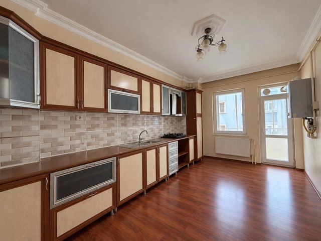 REMAX İLKE'DEN YILDIZKENT'TE 3+1 SATILIK DAİRE
