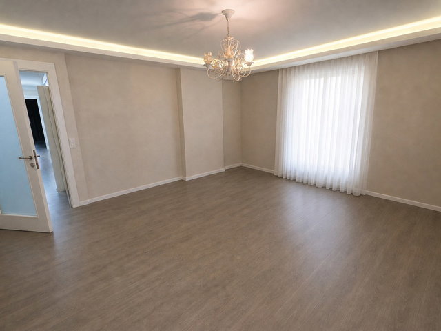 EMEK’TE | KAPALI OTOPARKLI, EBEVEYN BANYOLU, FERAH 2+1 DAİRE
