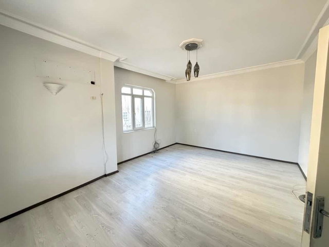 MENDERES MAHALLESİNDE KİRALIK 2+1 DAİRE