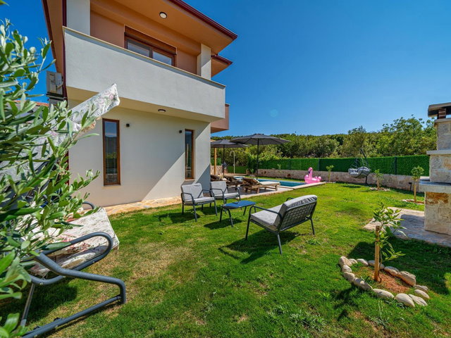ANTALYA KAŞ ÇUKURBAĞ’DA SATILIK 3+1 VİLLA | KAPALI OTOPARK | YATIRIM FIRSATI