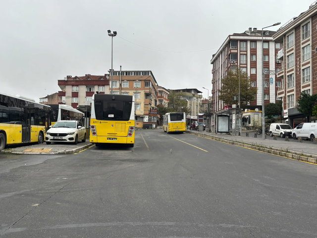 REMAXPRO KEMAL MERTCAN EYÜP YEŞİLPINAR METRO YAKINI 3+1 ARA KAT