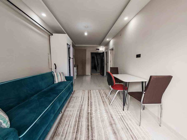 REMAX DOĞU'DAN ÜNİVERSİTE MAHALLESİNDE KİRALIK EŞYALI 1+1 DAİRE