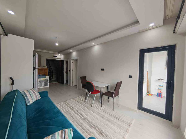 REMAX DOĞU'DAN ÜNİVERSİTE MAHALLESİNDE KİRALIK EŞYALI 1+1 DAİRE