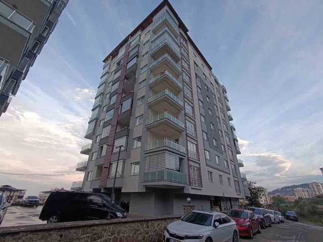YOMRA SANCAK MAHALLESİ TUĞRA SİTESİ MASRAFSIZ GENİŞ 3+1