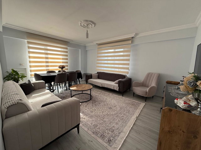 ERENLER YEŞİLTEPE’DE BİLSEM SANAT MERKEZİ YANINDA ÇİFT CEPHELİ 3+1 KİRALIK DAİRE
