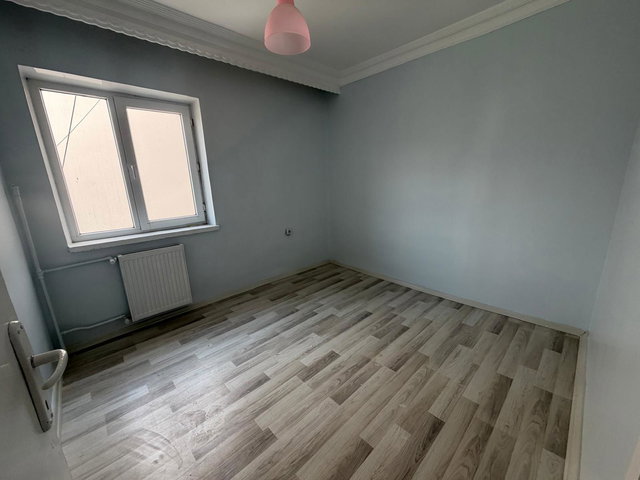 REMAX İLKE'DEN HİLALKENT'TE 3+1 İÇİ YAPILI SATILIK DAİRE