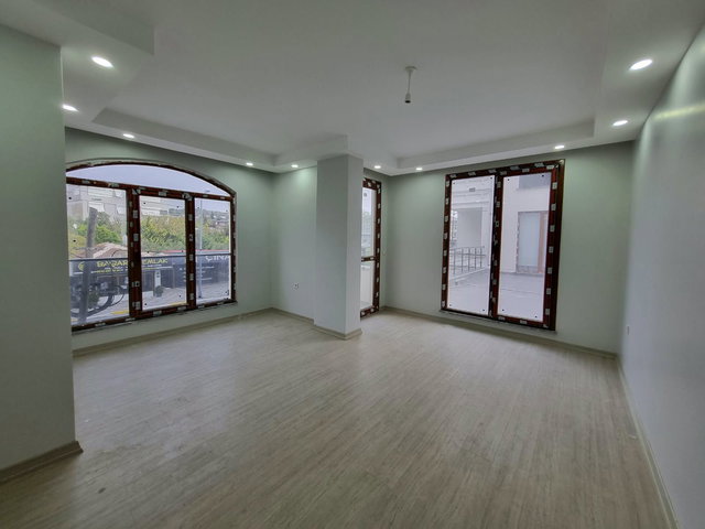 SİLİVRİ ORTAKÖY GİRİŞİNDE SATILIK 2+1 GENİŞ TERASLI SIFIR DAIRE