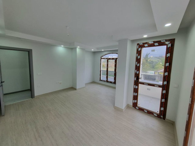 SİLİVRİ ORTAKÖY GİRİŞİNDE SATILIK 2+1 GENİŞ TERASLI SIFIR DAIRE